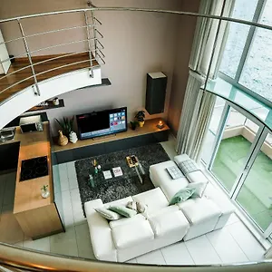 Apartment Amazing Seafront Duplex, Sliema